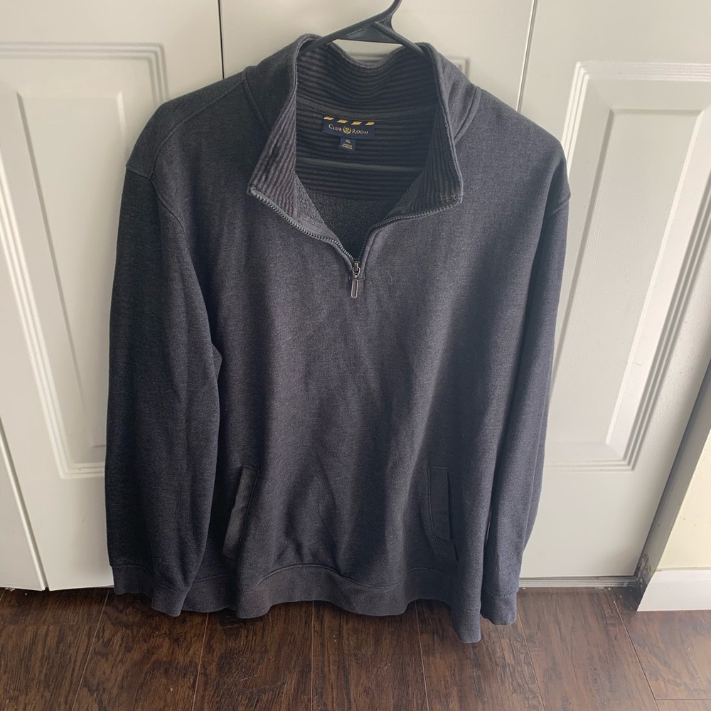 Men's light weight golf shirt